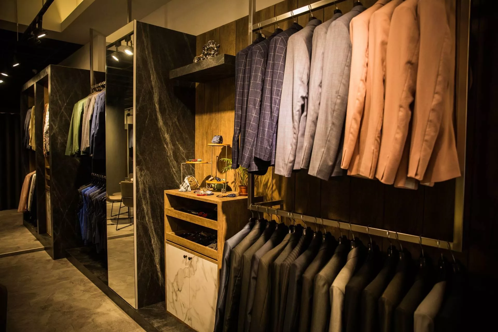 【店面實景】-拓元西服(2).JPG-店面實景